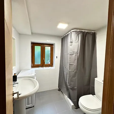 La Casina De Aballe بيت للعطل