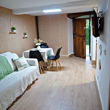 La Casina De Aballe بيت للعطل San Juan de Parres