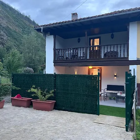 La Casina De Aballe San Juan de Parres